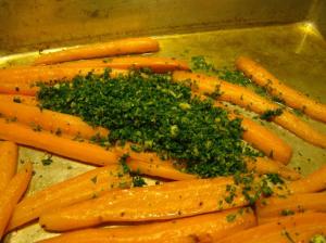 Caramelized Carrots with Gremolata