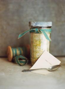 Photo (c) Heidi Murphy. 